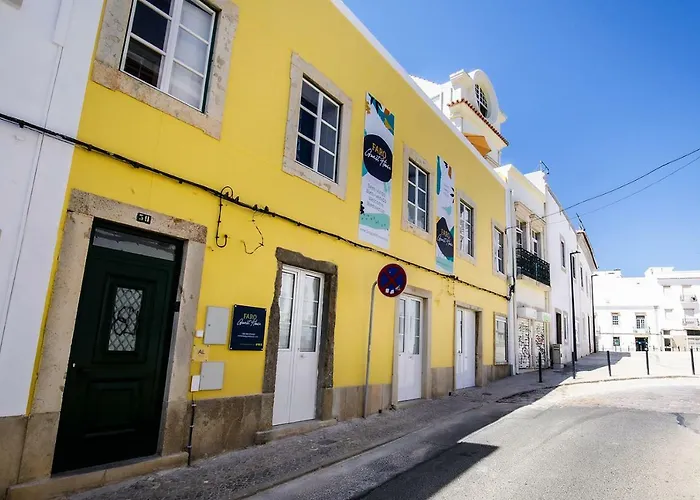 Faro Guest House